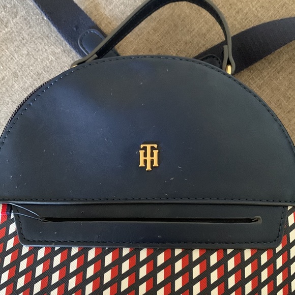 Tommy Hilfiger / Blue With Mini Logos - Picture 3 of 12